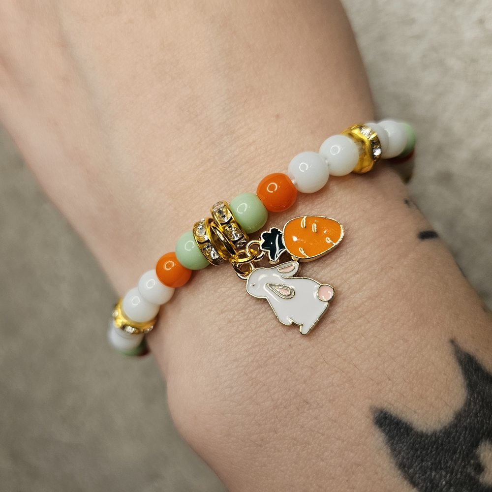 Easter Bunny Carrot Gold Elastic Charm Bracelet